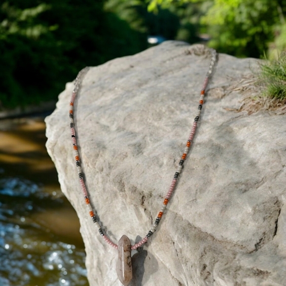 NWT Handmade Boho Necklace featuring a Quartz pendant. - Picture 1 of 5